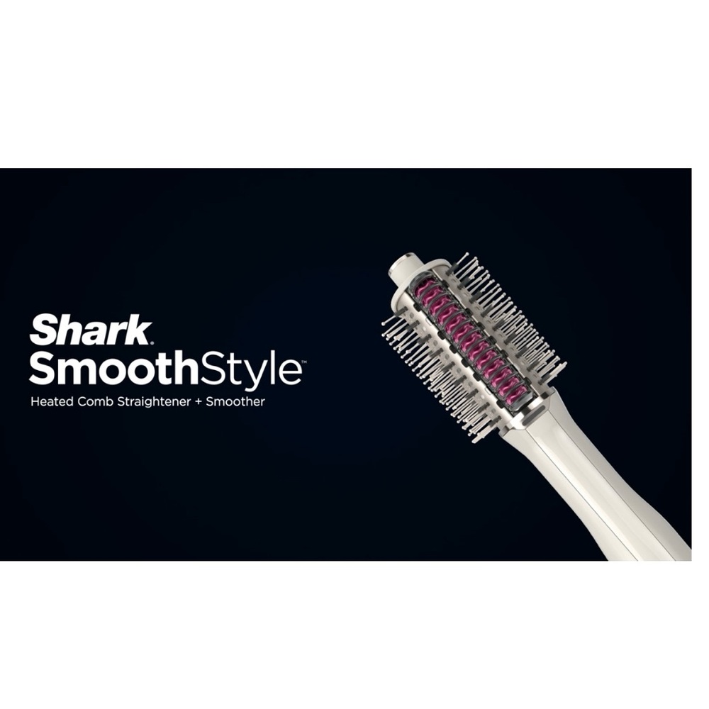 Shark smooth style heated brush. For wet & dry hair
